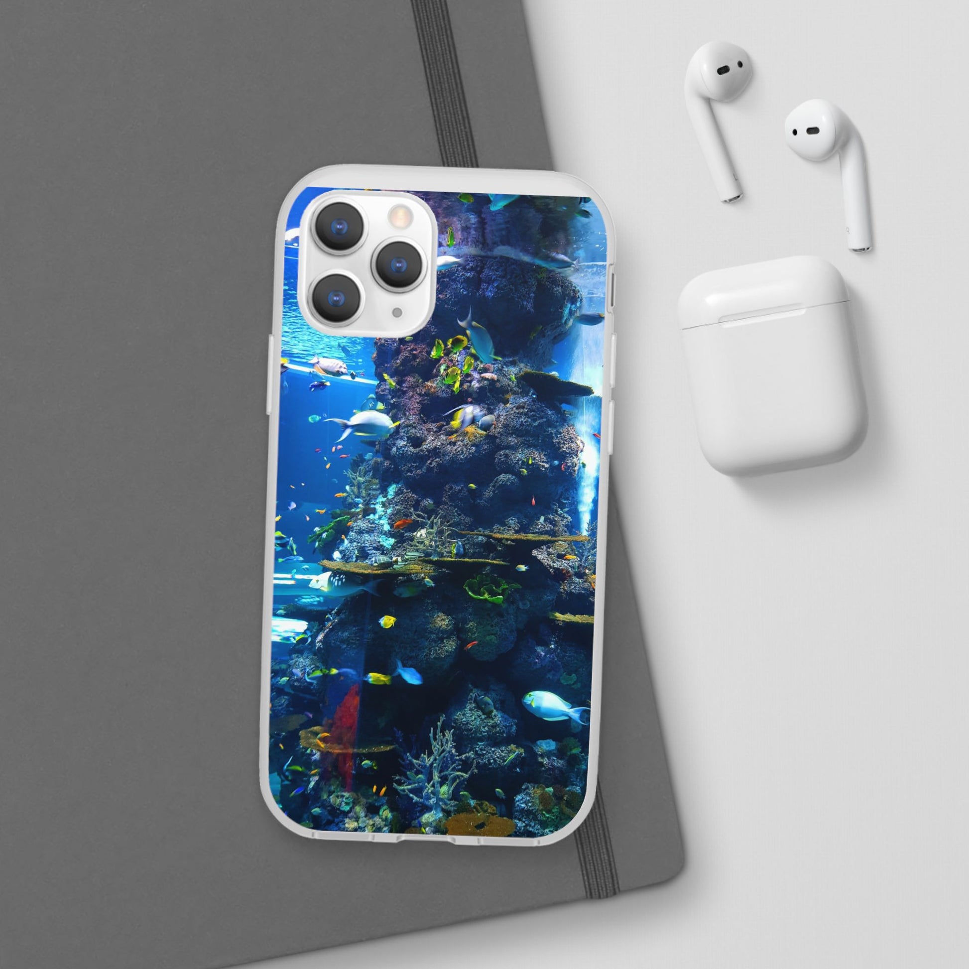 Underwater Paradise Phone Case, Flexible Mobile Cover, Ocean Lover Gift, Marine Life, Beach Decor, Sea Life Accessories - FORMO