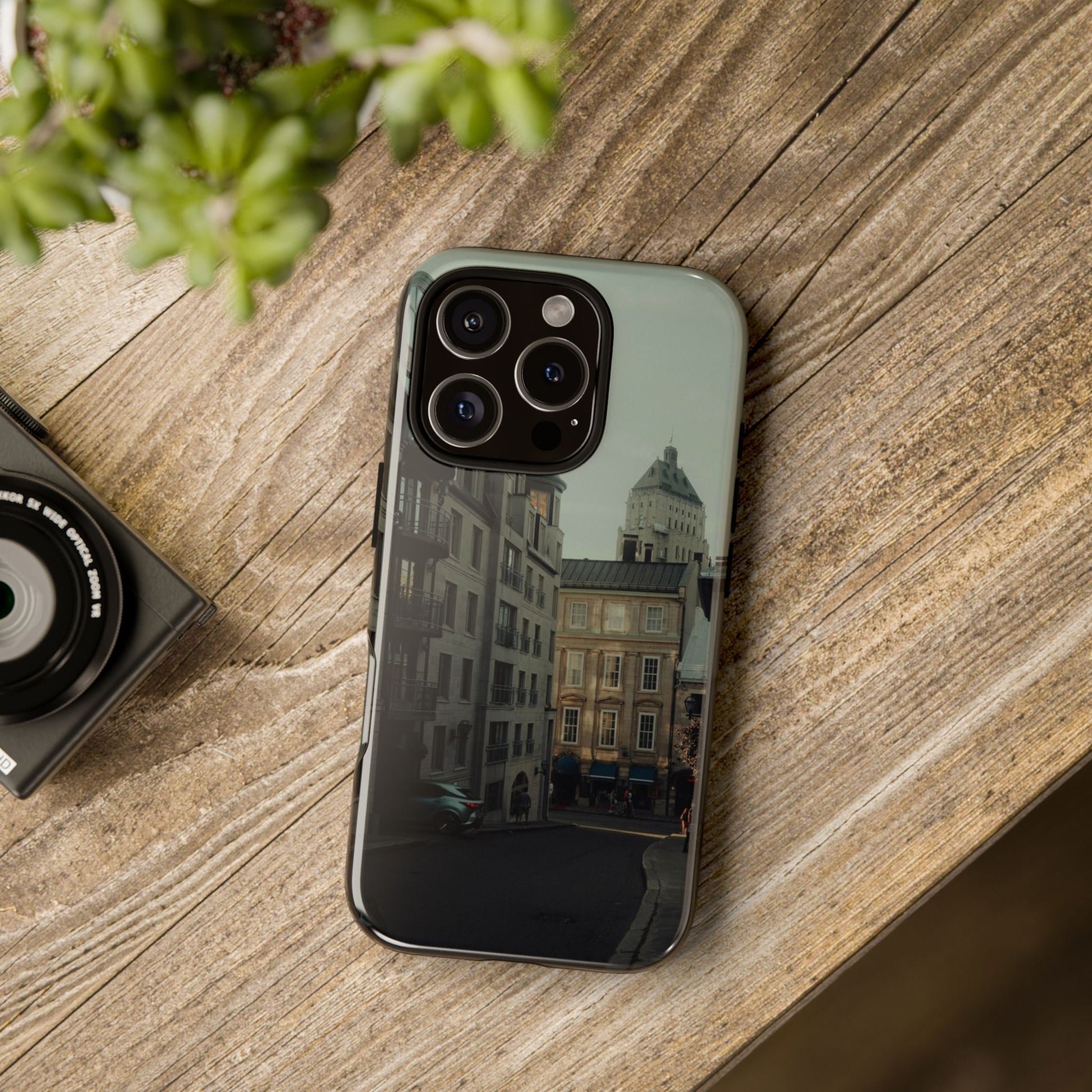 Tough Cases: Stylish Phone Case for Urban Explorers, Modern Design, Gift for Trendsetters, Protective Phone Cover, Unique Phone Accessories - FORMO