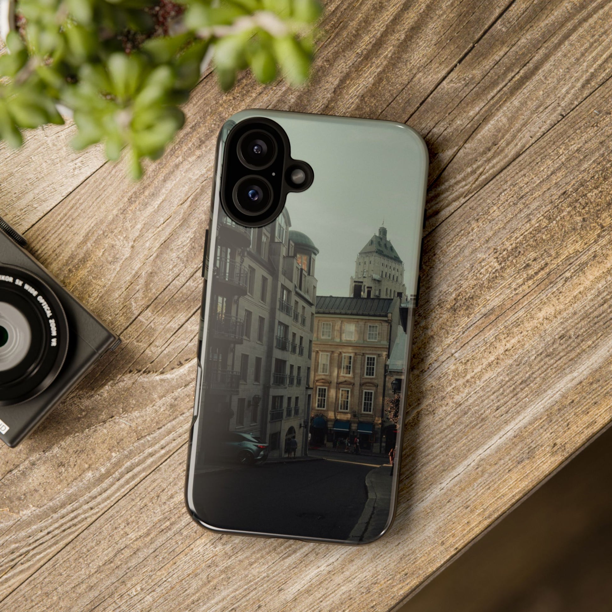 Tough Cases: Stylish Phone Case for Urban Explorers, Modern Design, Gift for Trendsetters, Protective Phone Cover, Unique Phone Accessories - FORMO