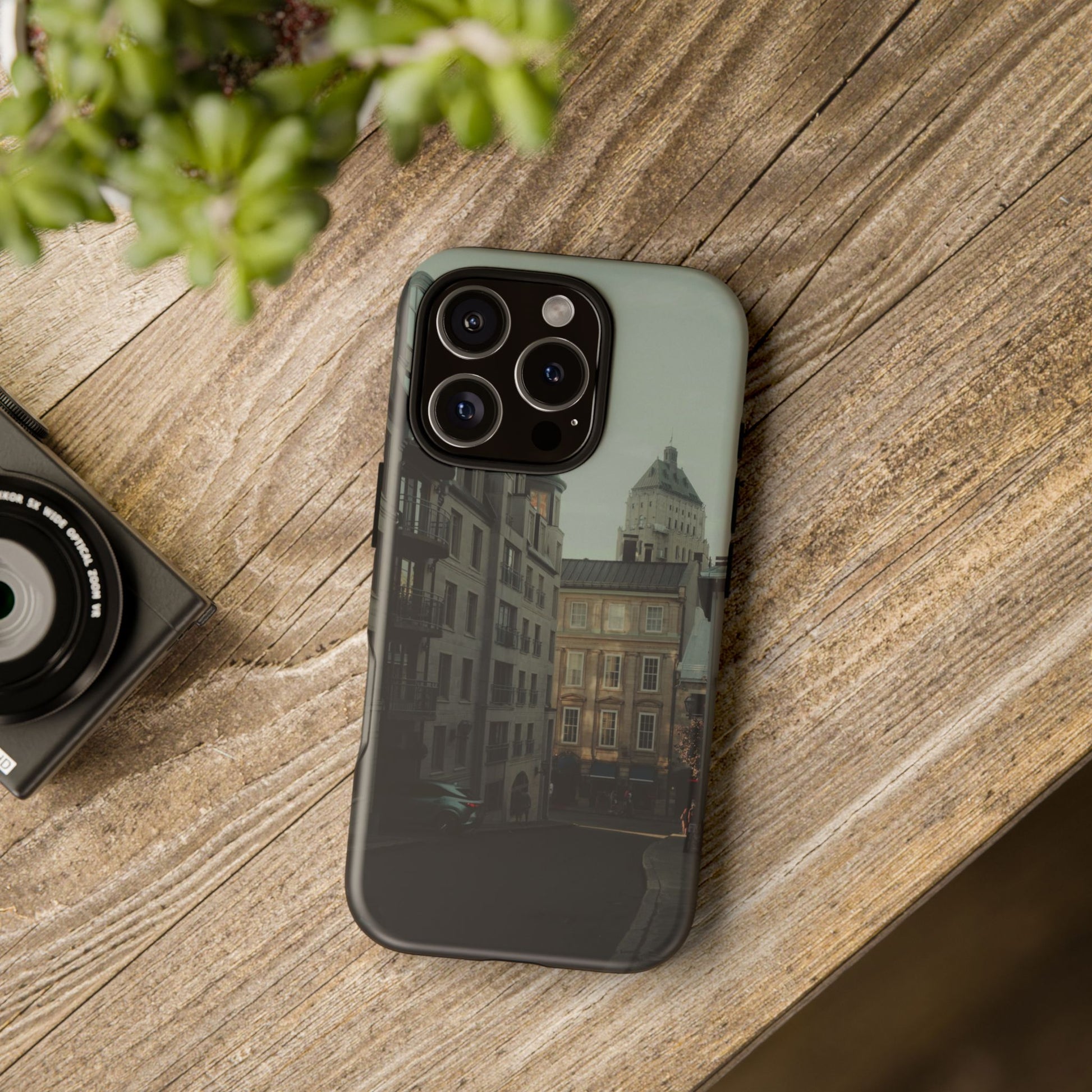 Tough Cases: Stylish Phone Case for Urban Explorers, Modern Design, Gift for Trendsetters, Protective Phone Cover, Unique Phone Accessories - FORMO