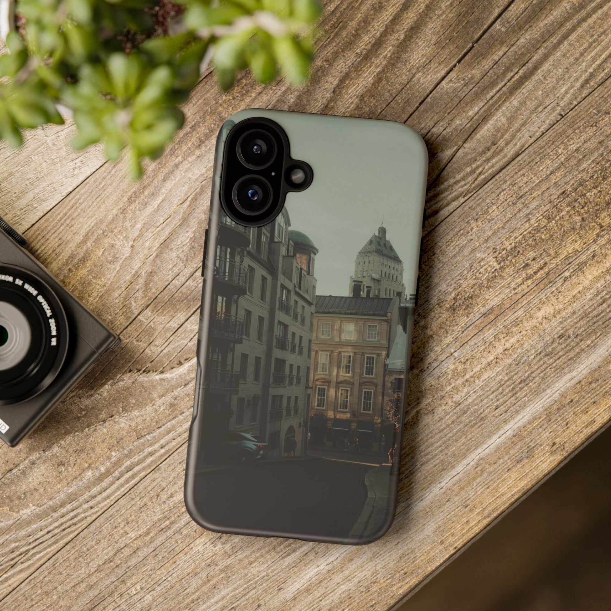 Tough Cases: Stylish Phone Case for Urban Explorers, Modern Design, Gift for Trendsetters, Protective Phone Cover, Unique Phone Accessories - FORMO
